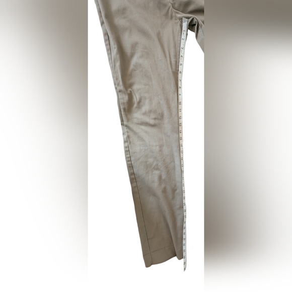 McCarthy Flat front Khaki Pants size 30 - Picture 4 of 9